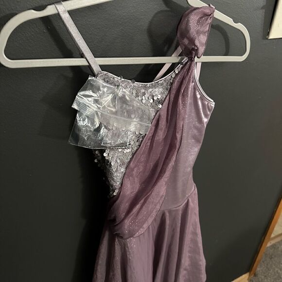 Revolution Dance REVRC17013 Purple Photograph Dance Coatume Size Small - Picture 9 of 15